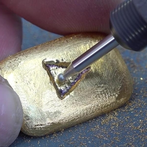 美元走强，黄金能否持续走高？