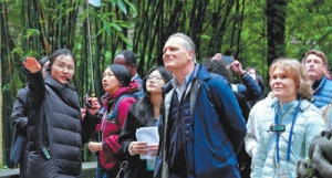 “现代化的中国开放、包容”（外国游客感受“中国之美”） ...