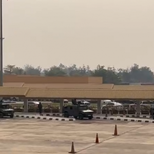 泰国接收一批从缅甸电诈园区遣送出的中国公民