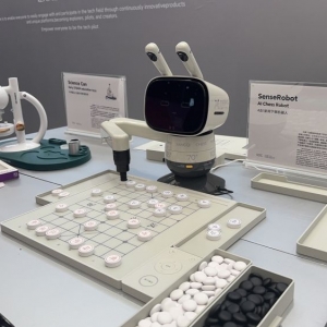 财经聚焦丨国产大模型加速迭代 开源渐成“必选项”