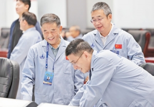 向星海而行  逐月宫圆梦（讲述·弘扬科学家精神）