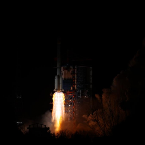 我国成功发射通信技术试验卫星十五号