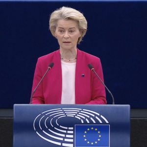 不给美国赚钱！欧盟领导人提议千亿国防基金“只买欧洲货” ...