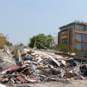 缅甸强震已致该国2065人遇难