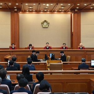 尹锡悦被剥夺韩国总统权力及待遇，判决书信息量很大