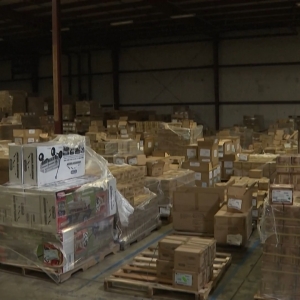 特朗普继续施压美联储降息 美股再遇“黑色星期一”