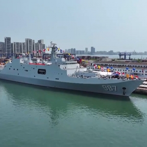 五指山舰“回家”啦 一起沉浸式体验舰艇生活