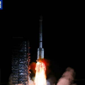 我国成功发射天链二号05星