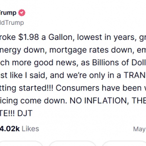 大涨！离岸人民币飙升近700个基点！特朗普：没有通胀 应该降息！ ...