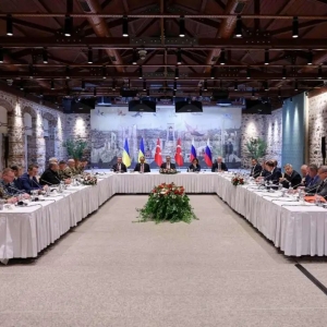 重大突发，俄乌谈上了！黄金大跳水