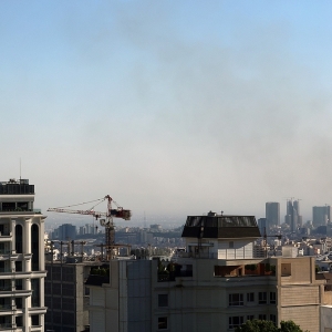 德黑兰西部传出巨大爆炸声 当地防空系统已启动