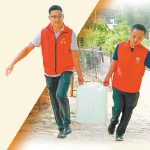 让党旗在基层一线高高飘扬