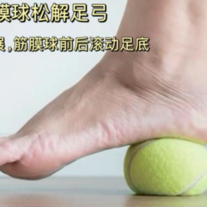 伤膝伤脚还影响走路！这几类鞋建议谨慎选择