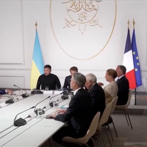 欧洲国家讨论向乌派兵！普京喊话：在乌外军将成合法打击目标！梅德韦杰夫最新表态 ...