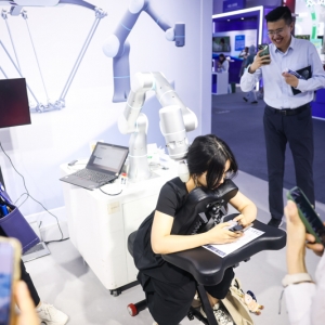 “下一个张一鸣已经出现” 顶级投资人开始在外滩大会上寻找 ...