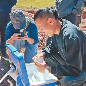 “再苦再难也能坚持下来”（守望·野生动物保护背后的故事） ...