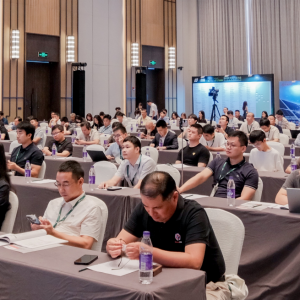 聚焦行业前沿 洞悉市场趋势！ 2025SMM（第四届）光伏产业大会圆满落幕！ ...