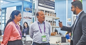 共享机遇，共促未来，构建更为紧密的中国—东盟命运共同体 ...