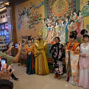 假日经济活力观察：“入境游经济”催热西安文化新活力