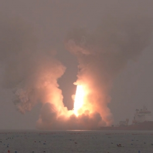 引力一号遥二运载火箭发射成功