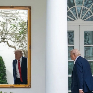 “停摆”十日，特朗普政府开始裁员