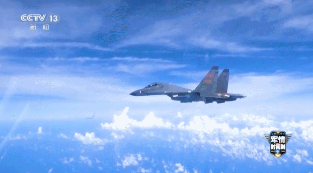 “炸弹卡车”已就位！看歼-16和054A黄岩岛巡逻警戒