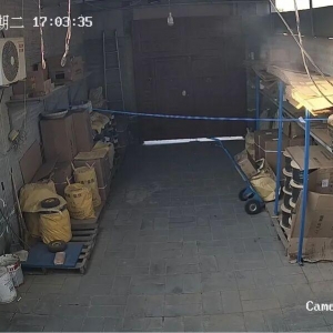 北京 一租户家中起火 ，“元凶”竟是给猫喂水的鱼缸