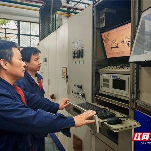 攻坚克难 江南工业集团成功修复核心进口设备