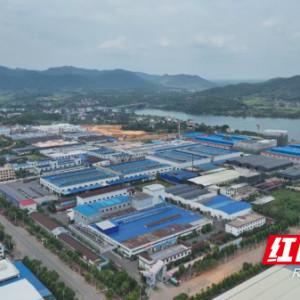 陆帆雨具扎根祁阳投产 织就“产业+就业”增收新图景