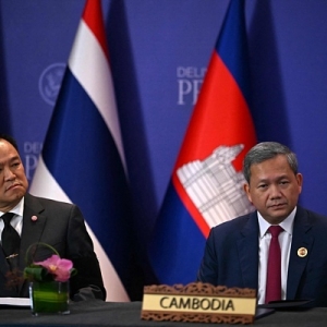 泰国和柬埔寨就两国边界和平问题签署联合声明