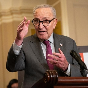 美参议院少数党领袖：政府“停摆”可能持续至11月