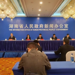 湖南“十四五”成绩单｜张家界：入境游客增长59倍，“国际张”风靡全世界 ...