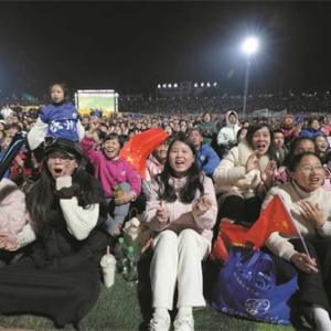 全城狂欢！永州第二现场燃泪见证“永冲锋”登顶湘超