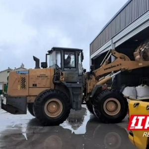 湘西高速全力抵御冰雪寒潮