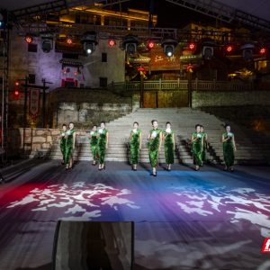 从明清古韵到现代节拍，洪江古商城音乐首秀嗨翻元旦