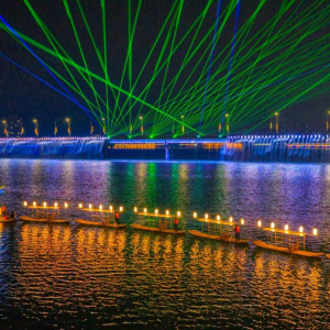 湖南慈利：水上盛景迎新年 千年技艺绽新彩