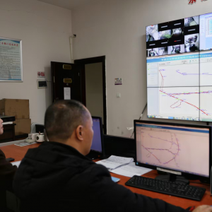 湖南新邵：城市公交绘就民生出行幸福底色