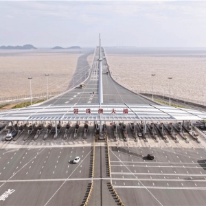 【图片新闻】 港珠澳大桥出入境客流量突破1亿人次