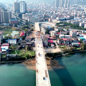 双牌：潇水二桥顺利贯通 跨河闭环成型
