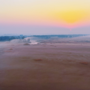 平流雾绘出洞庭仙境 “气蒸云梦泽” 照进现实