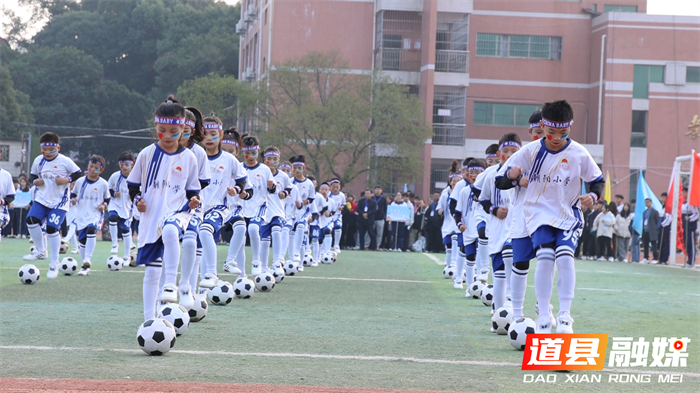 1219青春飞扬展风采 阳光体育铸未来——道县第43届中小学生运动会开幕 (2)5_副本.png