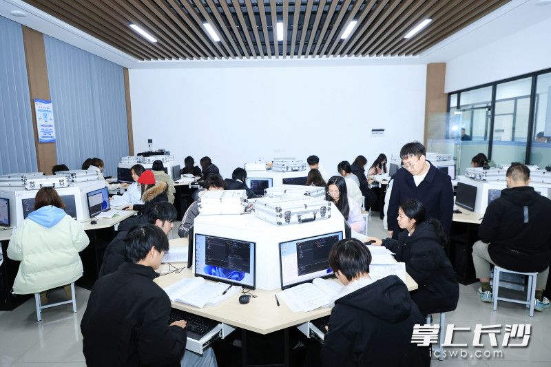 长沙市新一代信息技术公共实训基地将为长沙数字产业集群发展提供坚实的人才保障。