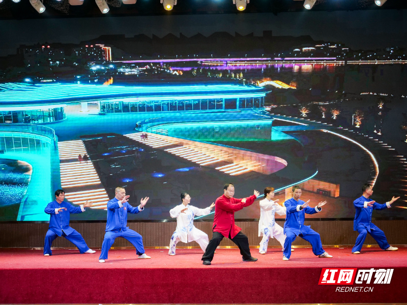 太极拳表演 徐金平 摄.jpg